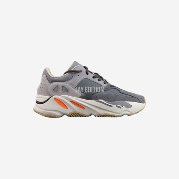 YEEZY 700 마그넷