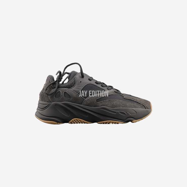 YEEZY 700 유틸리티 블랙