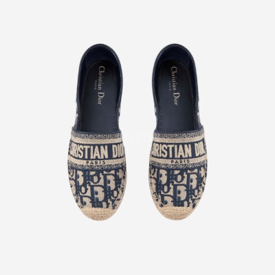 디올 오블리크 슬립온