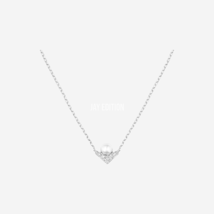 쇼메 조세핀 아그레뜨 네크리스 