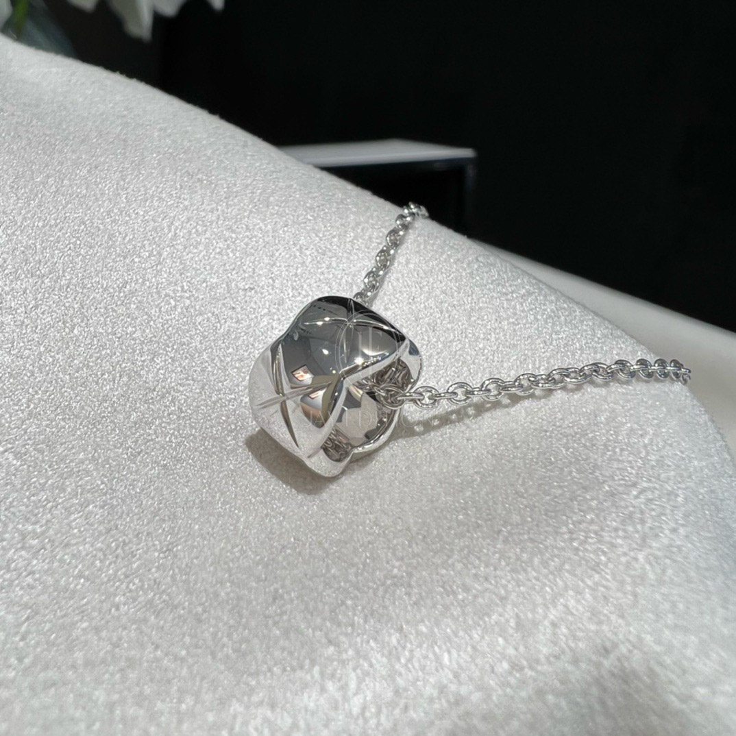 샤넬 코코크러쉬 네크리스 (문의)